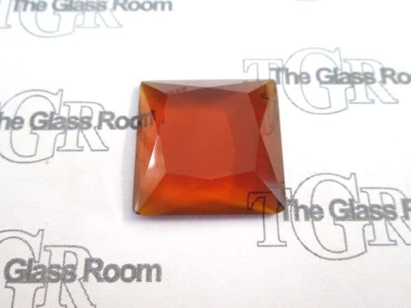 Square Flat Top Faceted 25mm - Amber